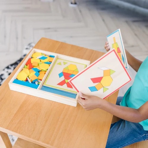לוח צורות גאומטריות מעץ מבית מליסה ודאג Melissa And Doug