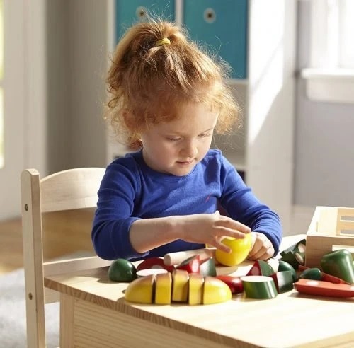 סט אוכל לחיתוך מעץ מבית מליסה ודאג Melissa and Doug