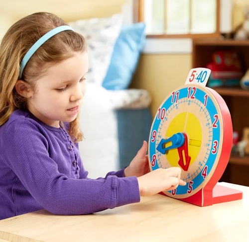 שעון ללימוד שעה מבית מליסה ודאג Melissa And Doug