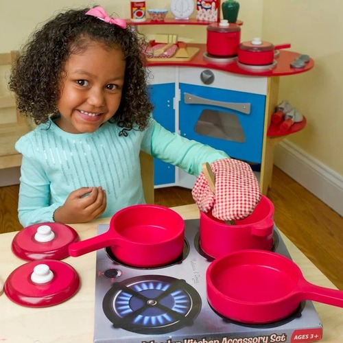 סט כלי בישול מבית מליסה ודאג MELISSA AND DOUG