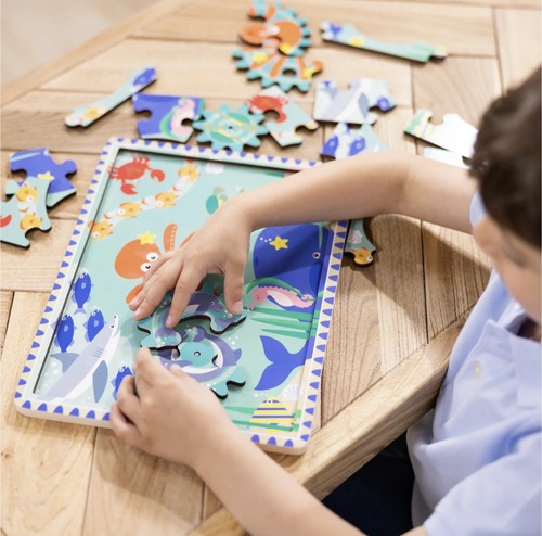 פאזל ים מעץ עם גלגל שיניים מבית מליסה ודאג - MELISSA AND DOUG