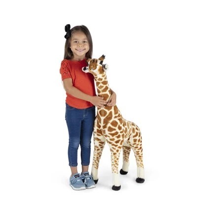 בובת ג'ירפה תינוקת מבית מליסה ודאג Melissa And Doug