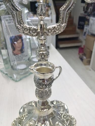 חנוכיה עם כד קטן בציפוי כסף טהור דגם 677768