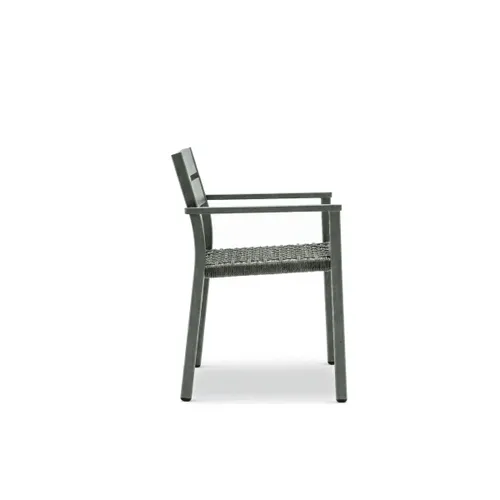כיסא אוכל מאלומיניום עם ידיות ושזירת ראטן, אפור – דגם מרסיי – תמונה 3