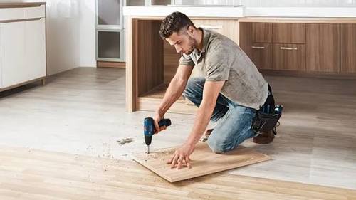 מברגה 12V דגם GSR 120 כולל סוללה 2AH ומטען מבית BOSCH בוש