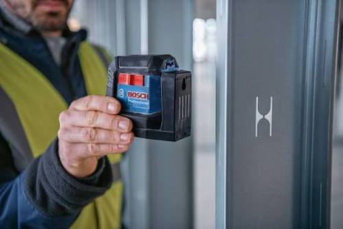 פלס לייזר צלב ירוק GLL 12-22G מבית BOSCH בוש