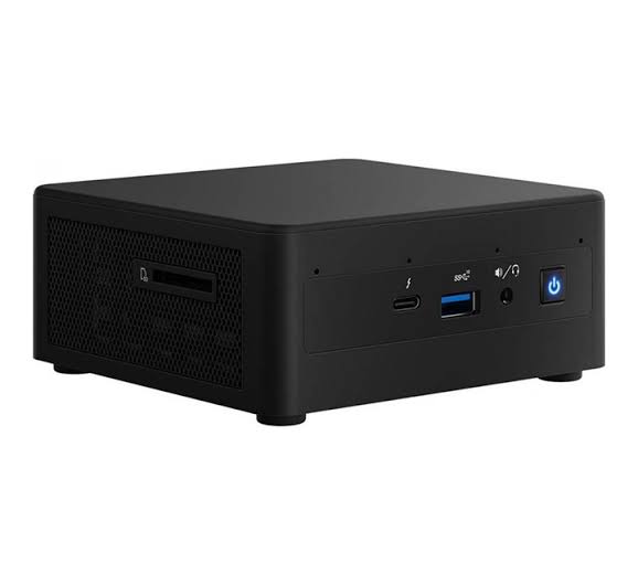 מחשב נייח מחודש Intel NUC i5/16GB/256GB SSD
