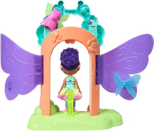 שער הפיות הקסום של גבי עם בובת פיה מפרקית 15 ס