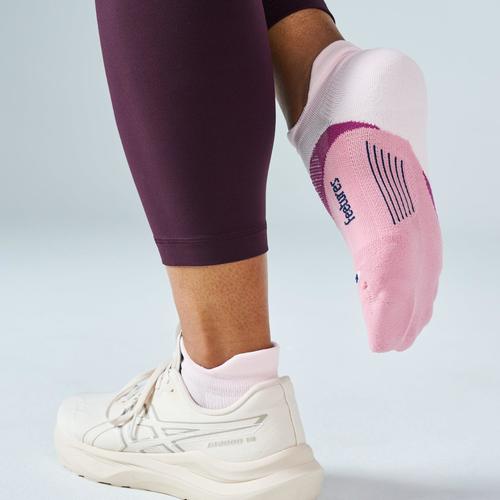 Feetures   Elite Light Cushion Tab No Show Pink Salt M