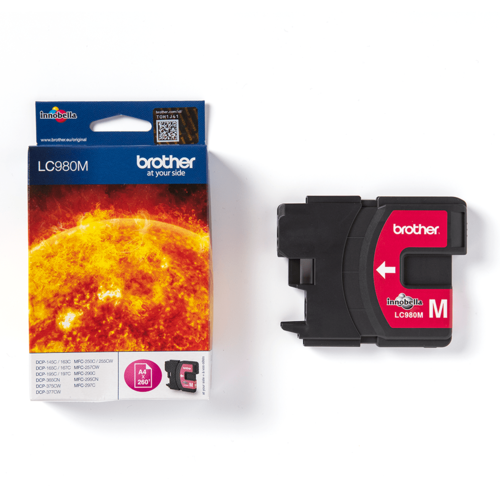 מחסנית דיו מקורית Brother LC980M מג׳נטה (אדום) – אריזה ומחסנית זה לצד זה