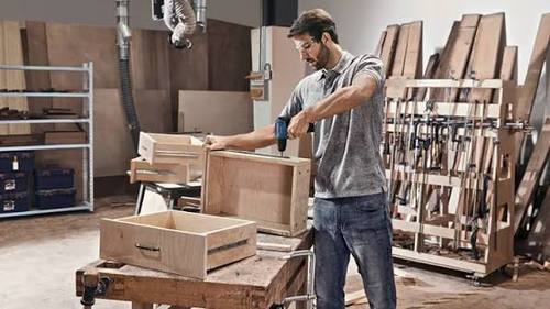 מקדחה/מברגה GSR 12V-30 כולל 2 סוללות 2AH ומטען מבית BOSCH בוש