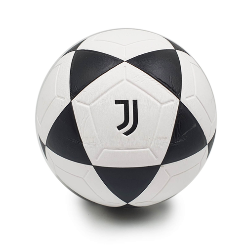 כדור אספלט פוצ'יוולי יובנטוס Juventus במידה 5 בצבעים שחור לבן