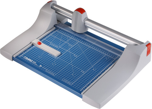 טרימר גלילי (גיליוטינה) Dahle 440 – מבט אלכסוני מלמעלה