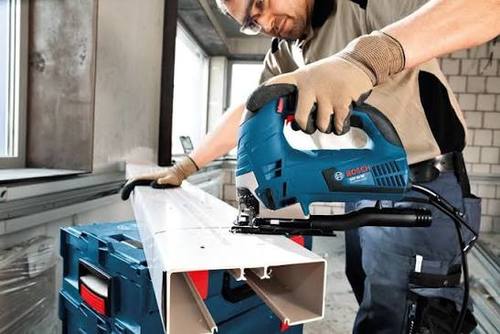 מסור אנכי חשמלי 650W מבית Bosch בוש GST90BE