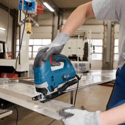 מסור אנכי חשמלי 650W מבית Bosch בוש GST90BE