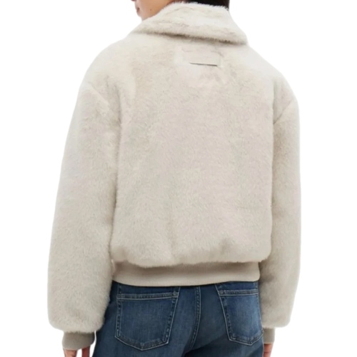 גקט TOMMY JEANS מידות XS-XL לנשים - מבט צד