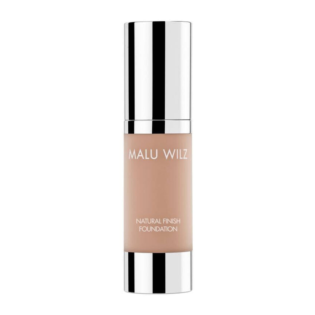 מייק אפ בגימור טבעי במגוון גוונים (Natural Finish Foundation) - מאלו ווילז | MALU WILZ