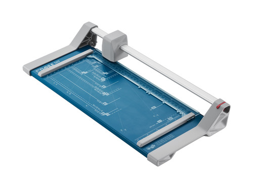 חותך נייר גלגלת (גליוטינה) DAHLE 507, מבט אלכסוני על המכונה כולה