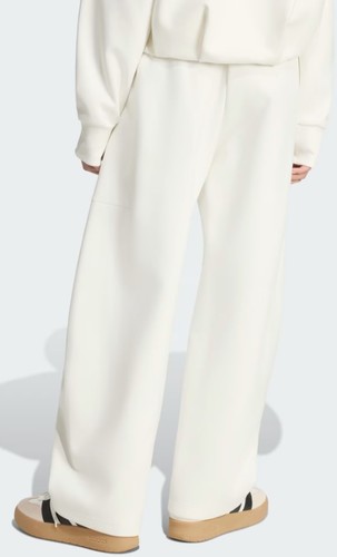 מכנס אדידס adidas Soft Lux Winter Knit Barrel Pants | נשים