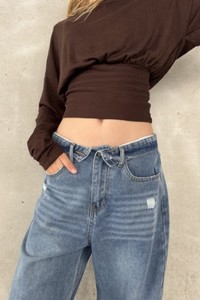 ג