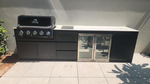 מטבח חוץ בקריית אונו – מבט נוסף 1