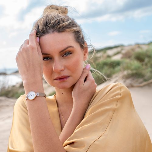 שעון OBAKU דגם V256SXVIMV לאישה לוח לבן רצועת פלדת אל חלד בצבע רוזגולד – תמונה 5