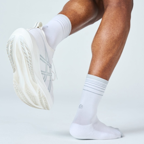 גרבי ריצה Elite Light Cushion Reflective Mini Crew White Flash