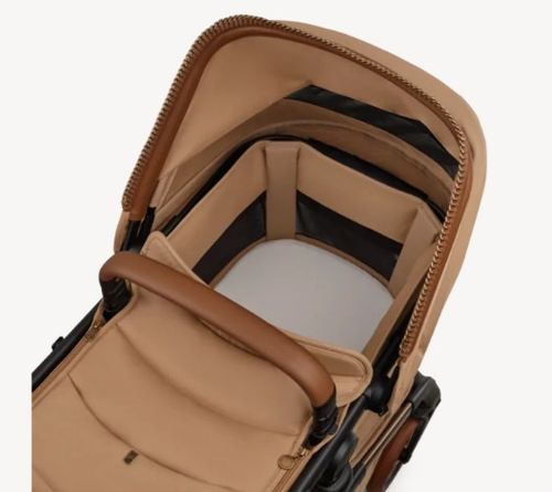 עגלת בוגבו פוקס 5 החדשה Fox 5 Bugaboo מתקפלת בקלות ביד אחת עם העריסה מהדורה מוגבלת Stella McCartney