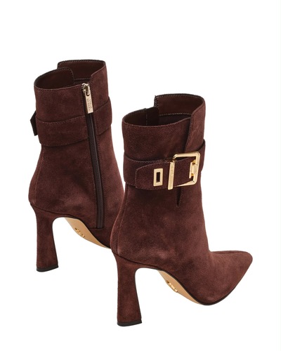 מגף STEVE MADDEN מידות 36-40 לנשים - מבט צד