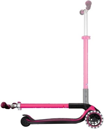 קורקינט 3 גלגלים עם אורות צבע ורוד פוקסיה Globber ACE Lights