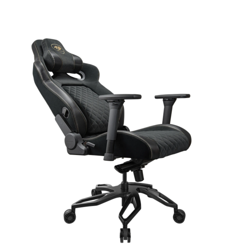 כיסא גיימינג COUGAR TITAN PRO V2 GOLD במצב הטיית משענת הגב לאחור