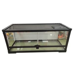 טרריום ריסאן 923X478X460 במידות FKD40