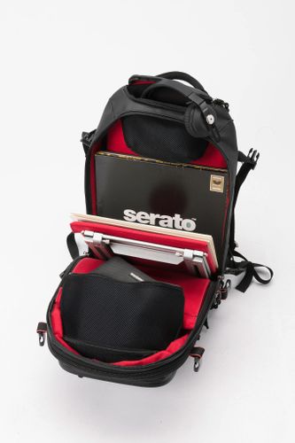 זוית נוספת Magma Riot DJ-Backpack