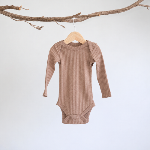 בגד גוף NB-24 חודשים- חום בהיר