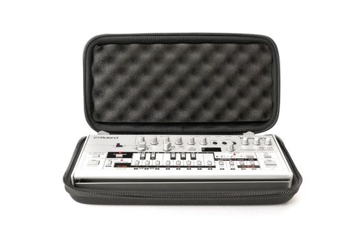 זוית נוספת Magma CTRL Case Boutique Dock