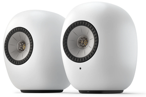 זוג רמקולים מדפיים מוגברים מבית KEF דגם LS LUXE
