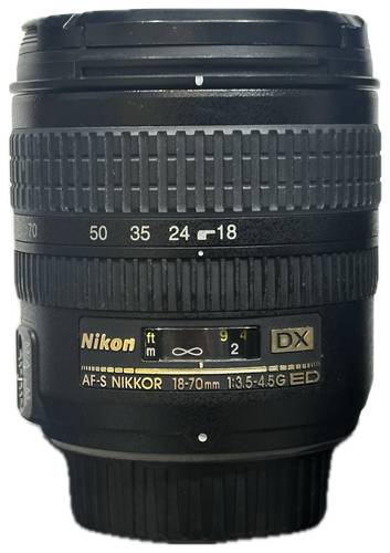 עדשת Nikon AF-S DX 18-70mm f/3.5-4.5G ED-IF - יד שניה!