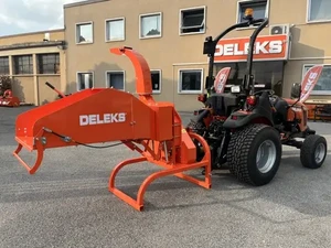 מרסקת גזם לטרקטור מקצועית עם חיבור PTO לטרקטורים 20-60 כ"ס לריסוק ענפים עד 100 מ"מ DELEKS DK1200 PTO תוצרת איטליה