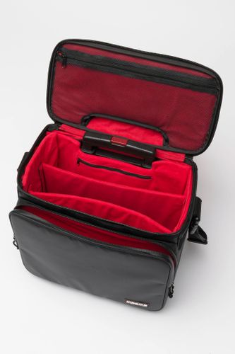 זוית נוספת Magma Riot LP-Trolley 50