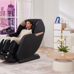 Comfy CZ7 – כורסת עיסוי מתקדמת מבית Medics Care שחור 
