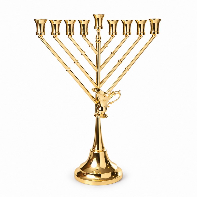 חנוכיית חב״ד מעוצבת בגוון זהב