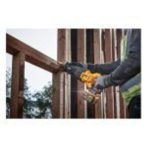 מסור חרב נטען 18V XR כולל סוללה 5AH ומטען Dewalt DCS386NT