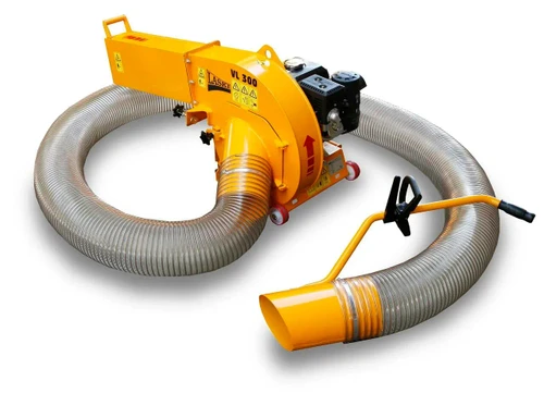 שואב עלים תעשייתי מקצועי LASKI VL 300 – מבט על המכונה עם מנוע בנזין Kohler CH270 בהספק 7 כ