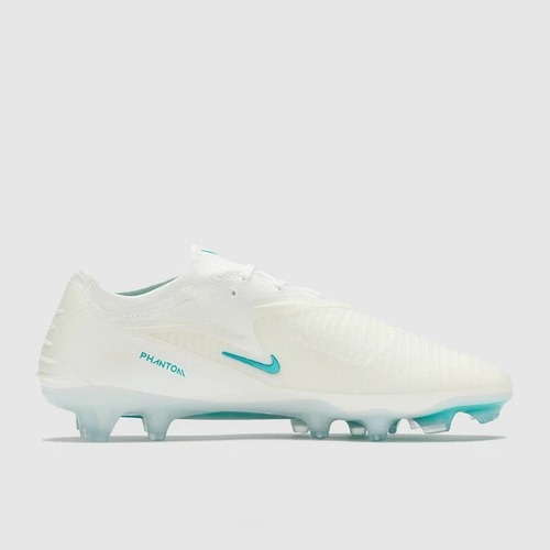 נעלי כדורגל מקצועיות  Nike Phantom 6 Elite Low FG  2026