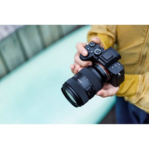 עדשה Tamron 35-100mm f/2.8 Di III VXD