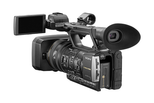 מצלמת וידאו Sony HXR-NX3 Handheld Camcorder