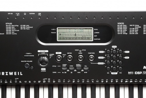 מקלדת ניידת KP70 מבית Kurzweil
