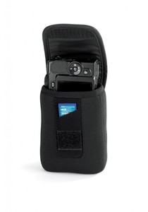 תיק למצלמות דיגיטליות מקצועיות קטנות וכרטיס זיכרון Dublin 30 לאופרו