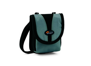 תיק למצלמה דיגיטלית דקה, כרטיס זיכרון וסוללות Rezo 15 לאופרו