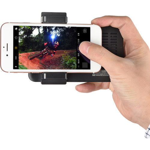 תאורת לד לסמארטפון ומצלמה Godox LED M150